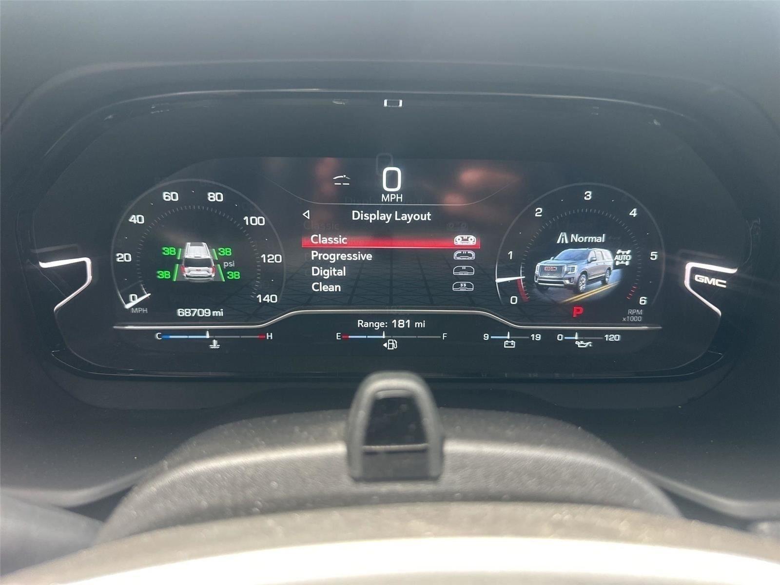 GMC Yukon XL Denali 4WD 2023