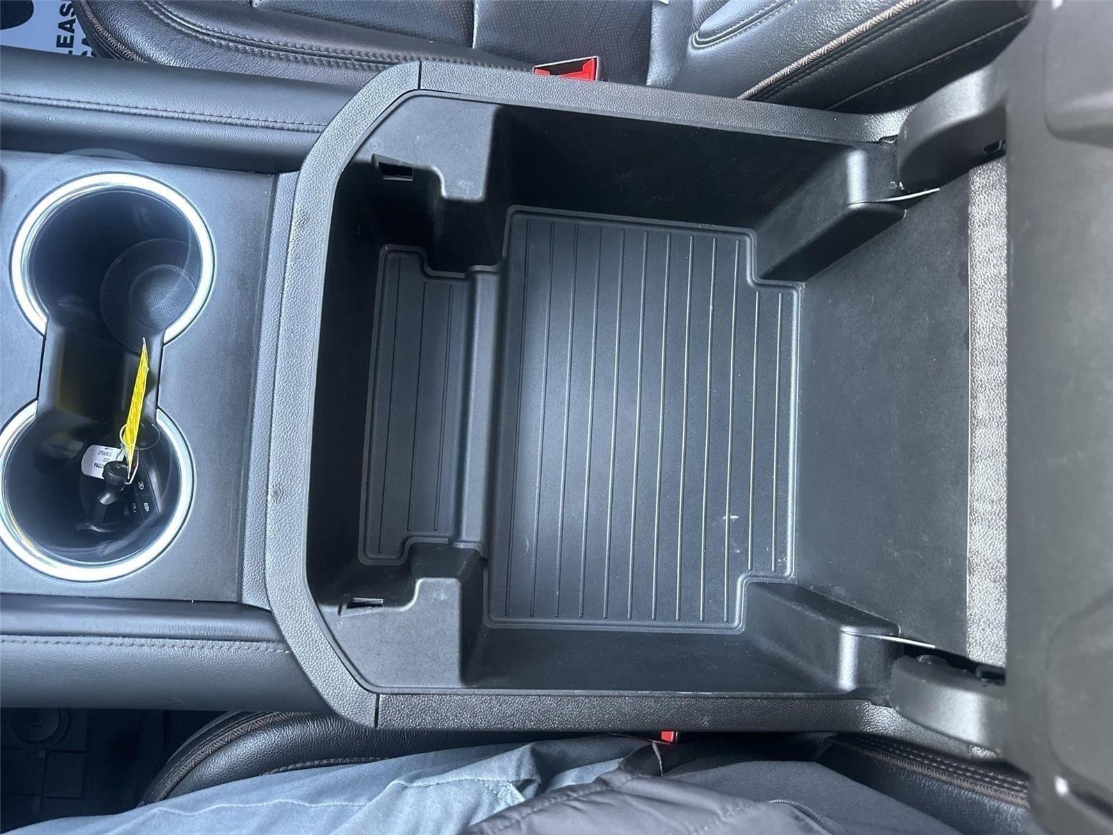 Chevrolet Tahoe High Country 4WD 2022
