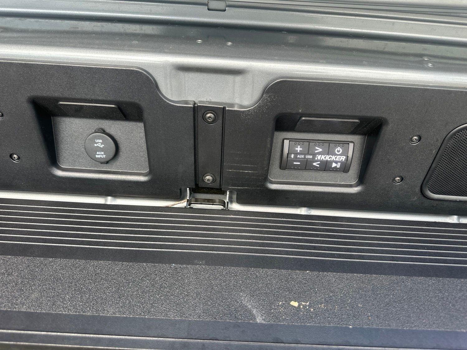 GMC Sierra 1500 Denali Ultimate Crew Cab 4WD 2025