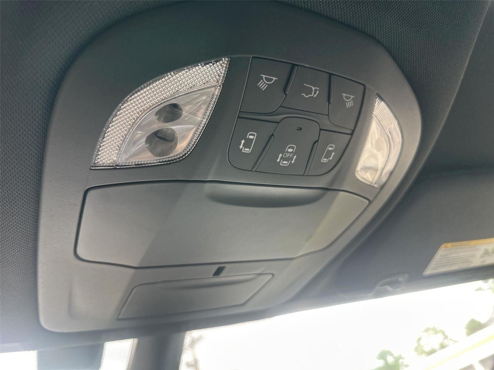 Chrysler Pacifica Touring 2022
