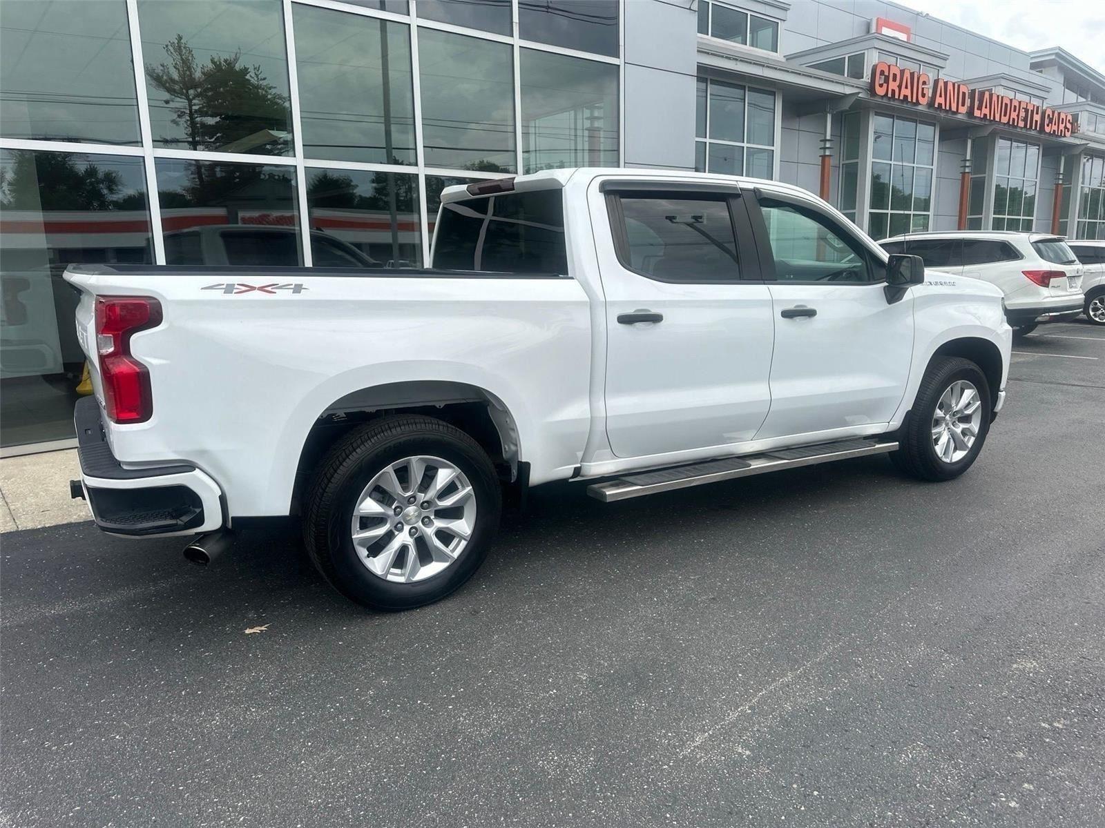 Chevrolet Silverado 1500 Custom Crew Cab Long Box 4WD 2019