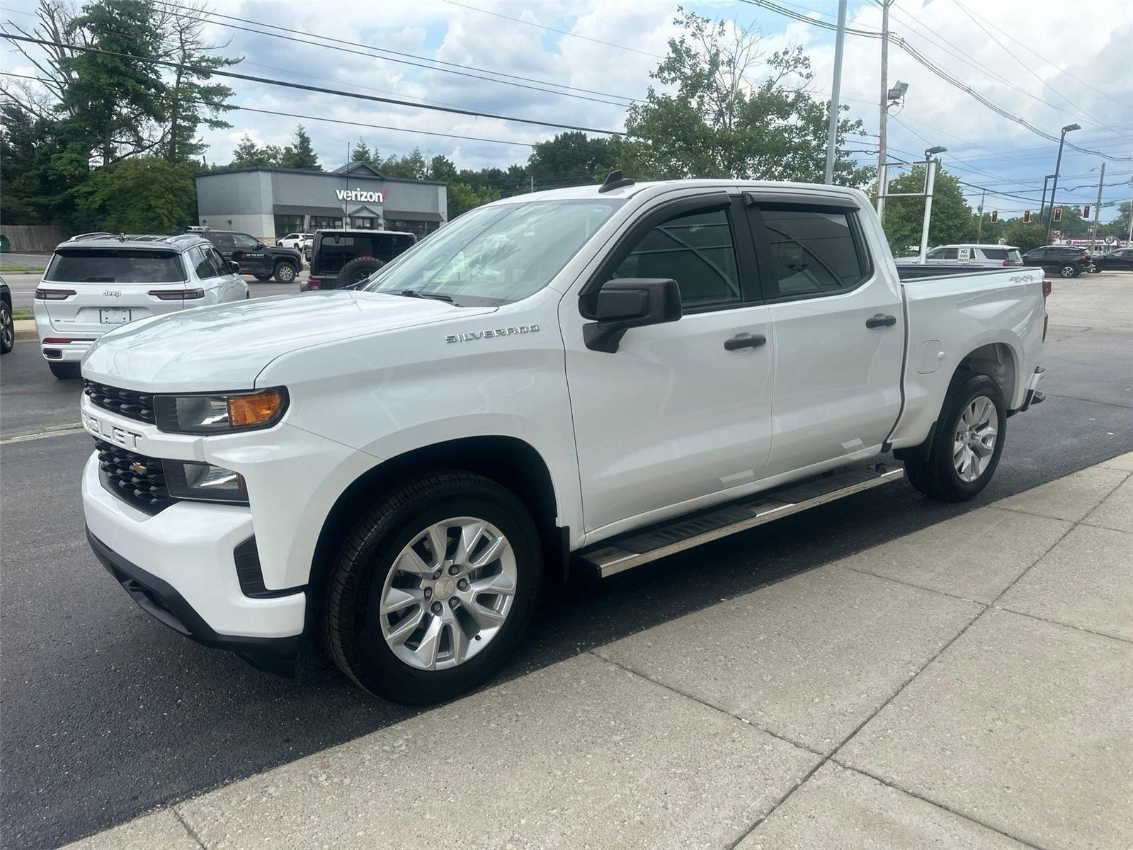 Chevrolet Silverado 1500 Custom Crew Cab Long Box 4WD 2019