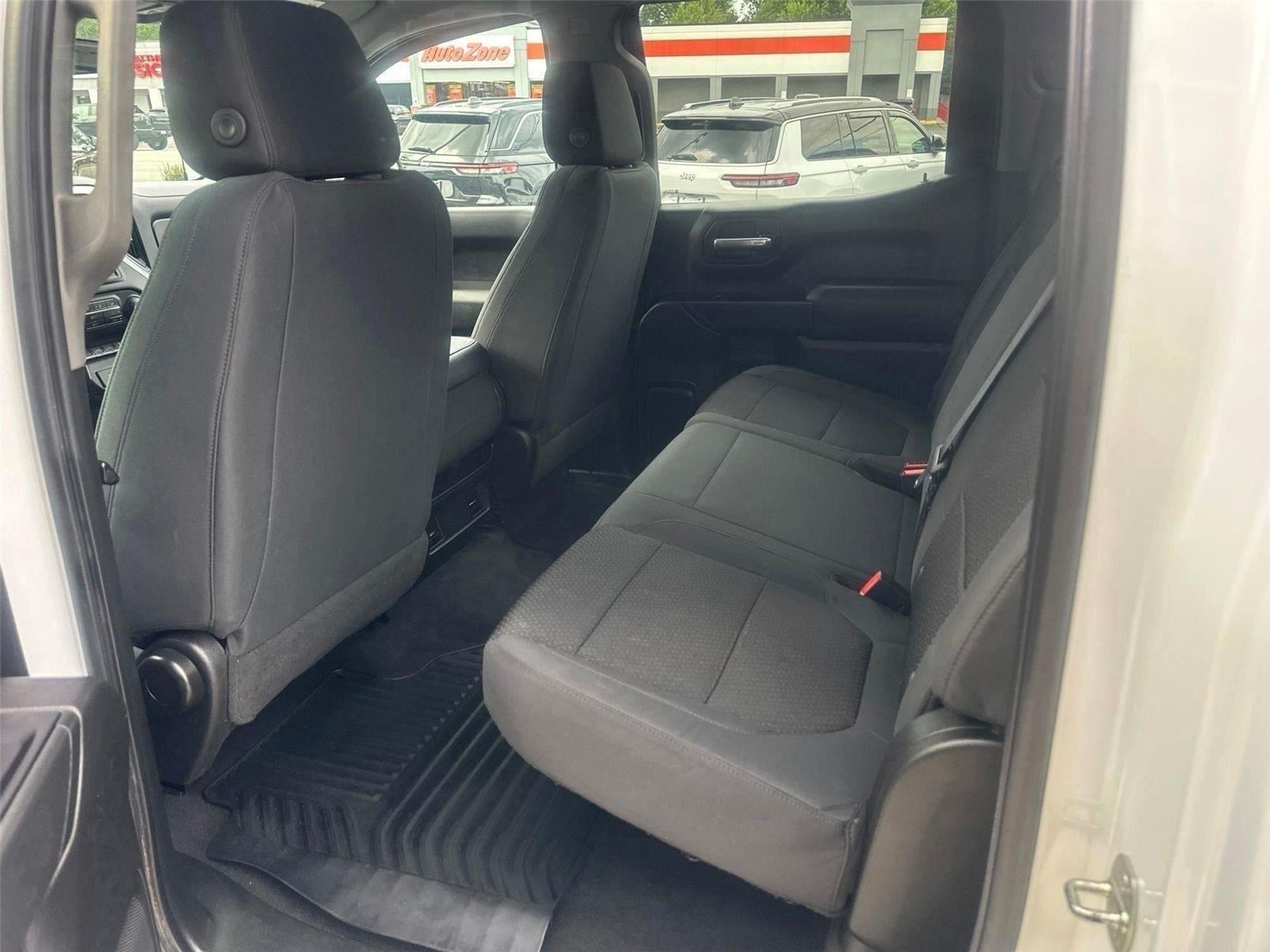 Chevrolet Silverado 1500 Custom Crew Cab Long Box 4WD 2019