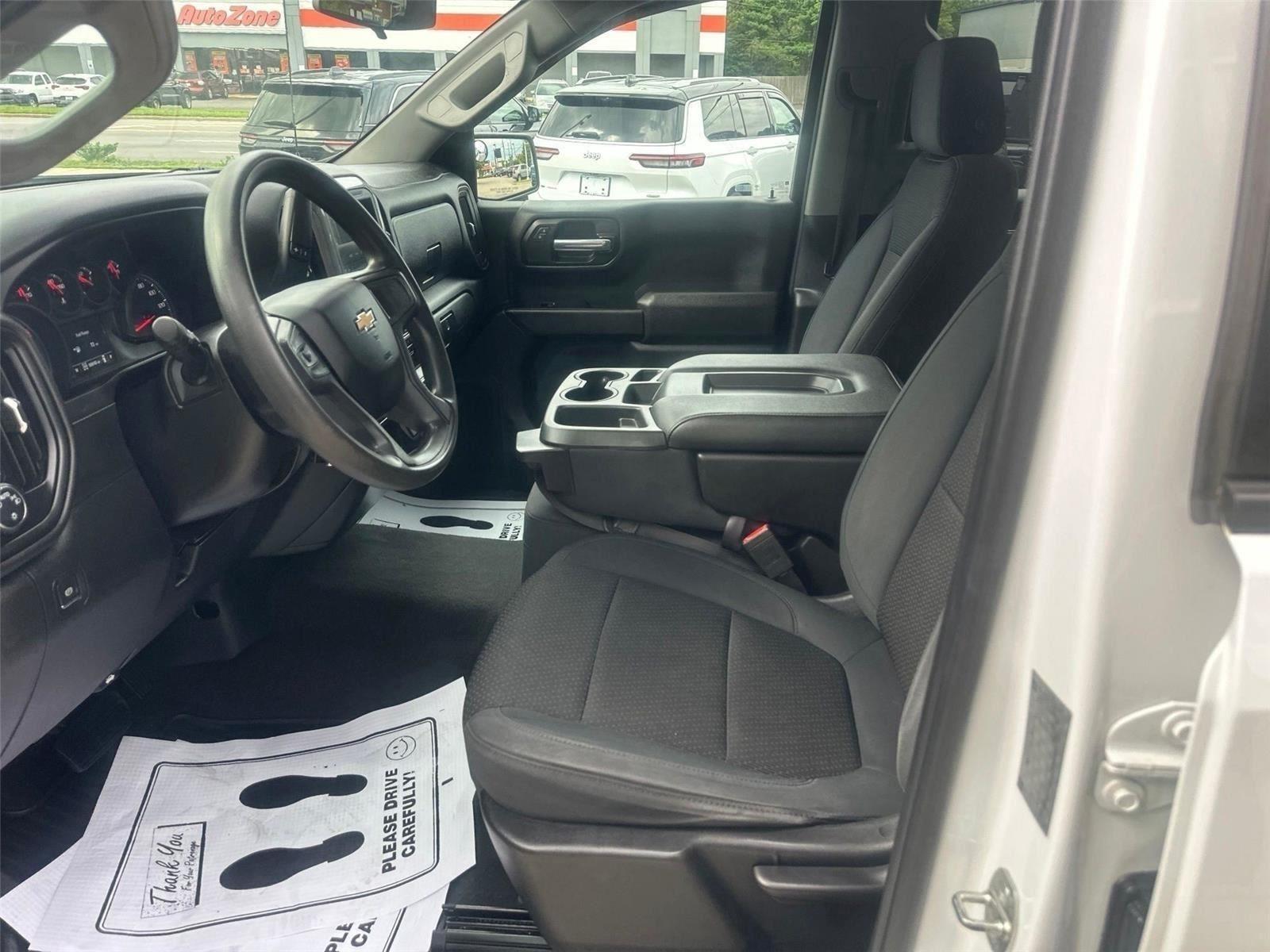 Chevrolet Silverado 1500 Custom Crew Cab Long Box 4WD 2019