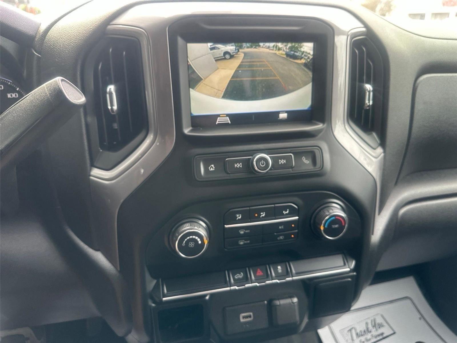 Chevrolet Silverado 1500 Custom Crew Cab Long Box 4WD 2019