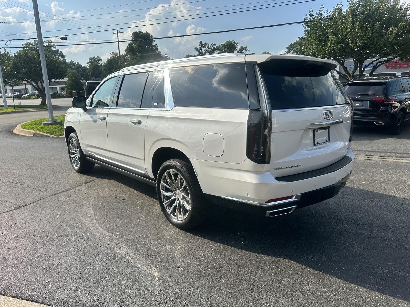 Cadillac Escalade ESV Premium Luxury AWD 2025