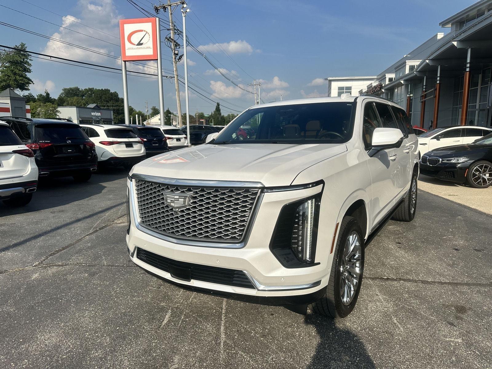 Cadillac Escalade ESV Premium Luxury AWD 2025