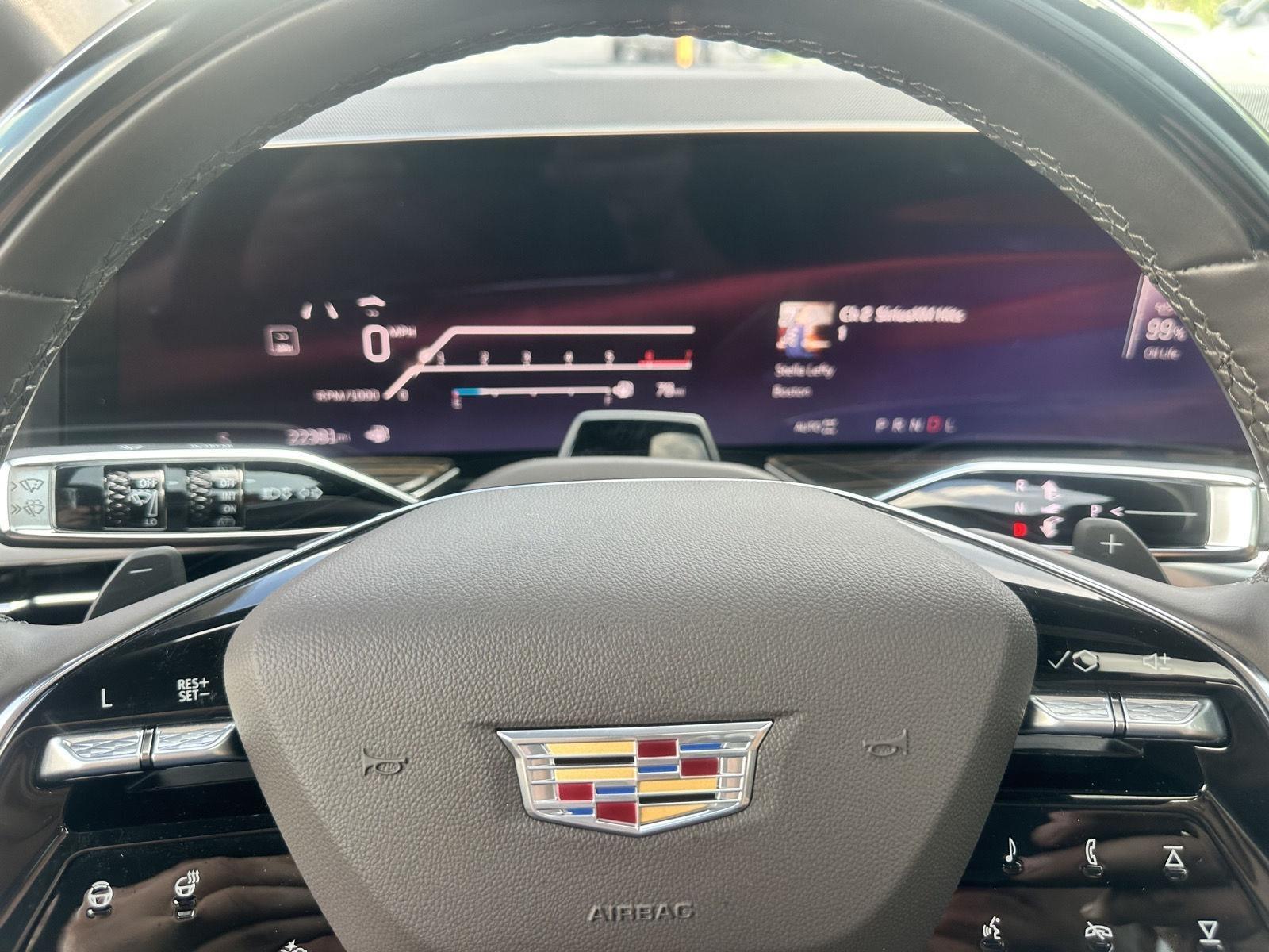 Cadillac Escalade ESV Premium Luxury AWD 2025