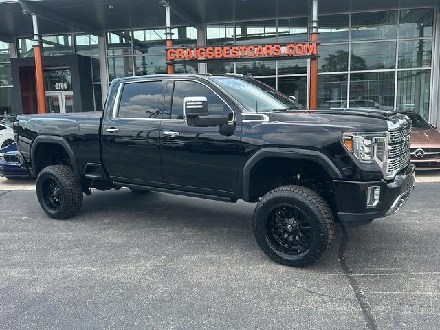 2020 GMC Sierra 3500HD Denali Crew Cab 4WD