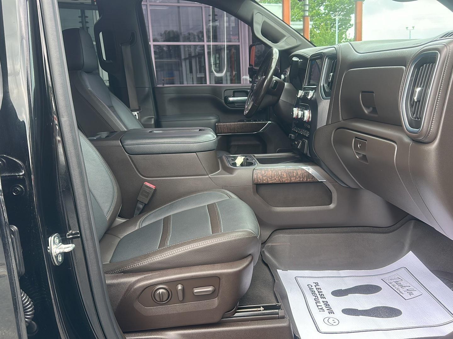 GMC Sierra 3500HD Denali Crew Cab 4WD 2020
