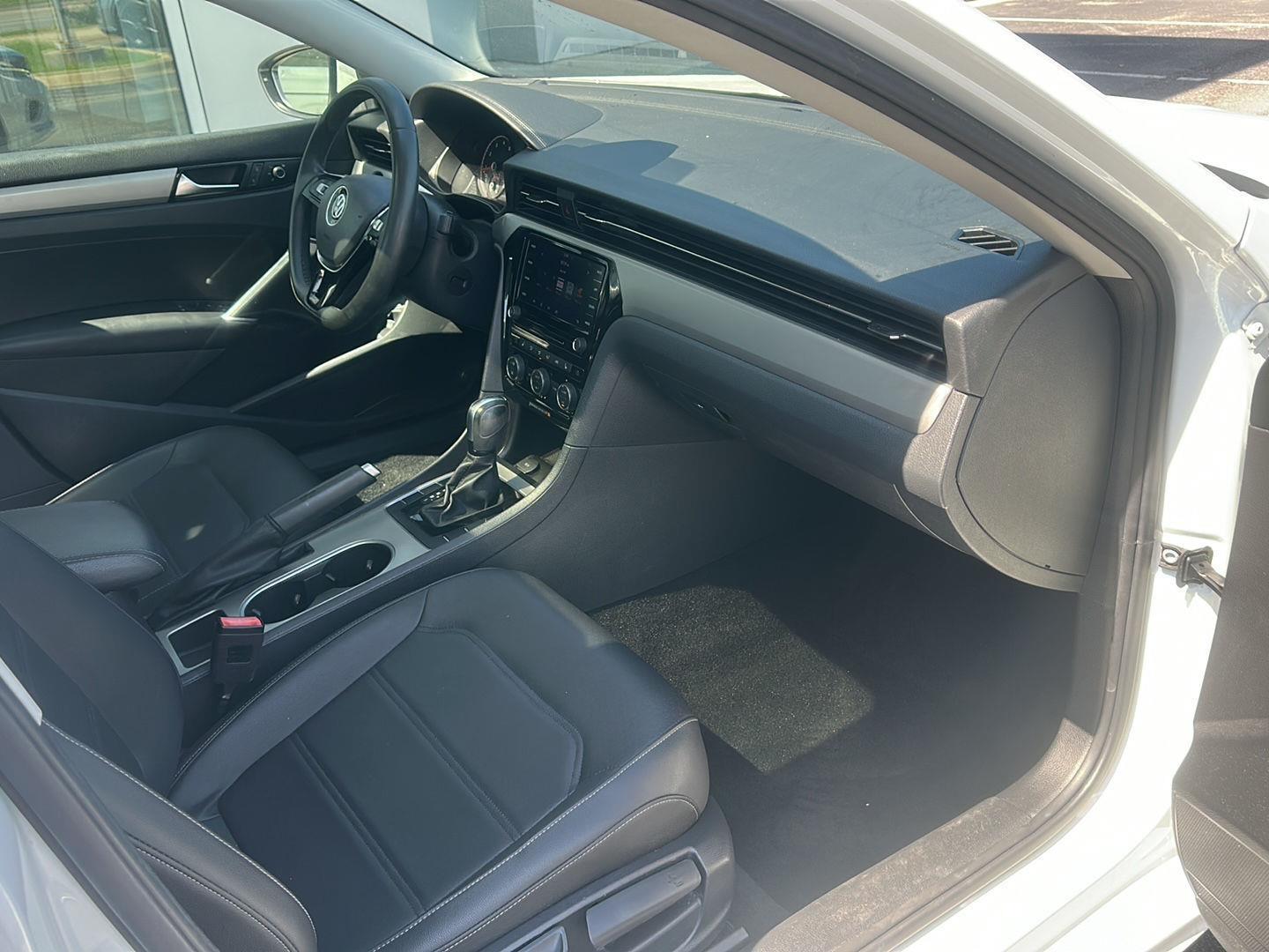 Volkswagen Passat SE 2022
