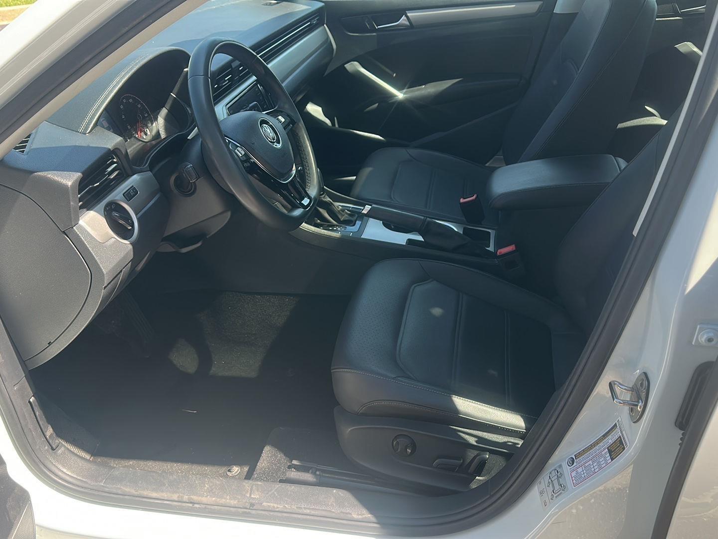 Volkswagen Passat SE 2022