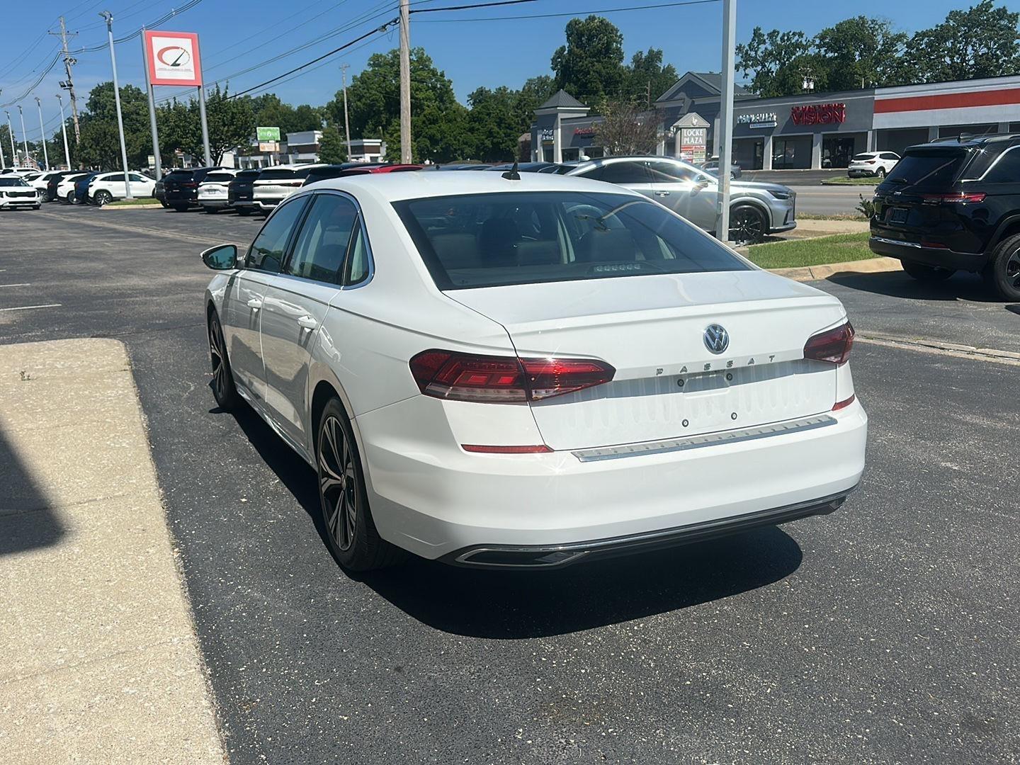 Volkswagen Passat SE 2022