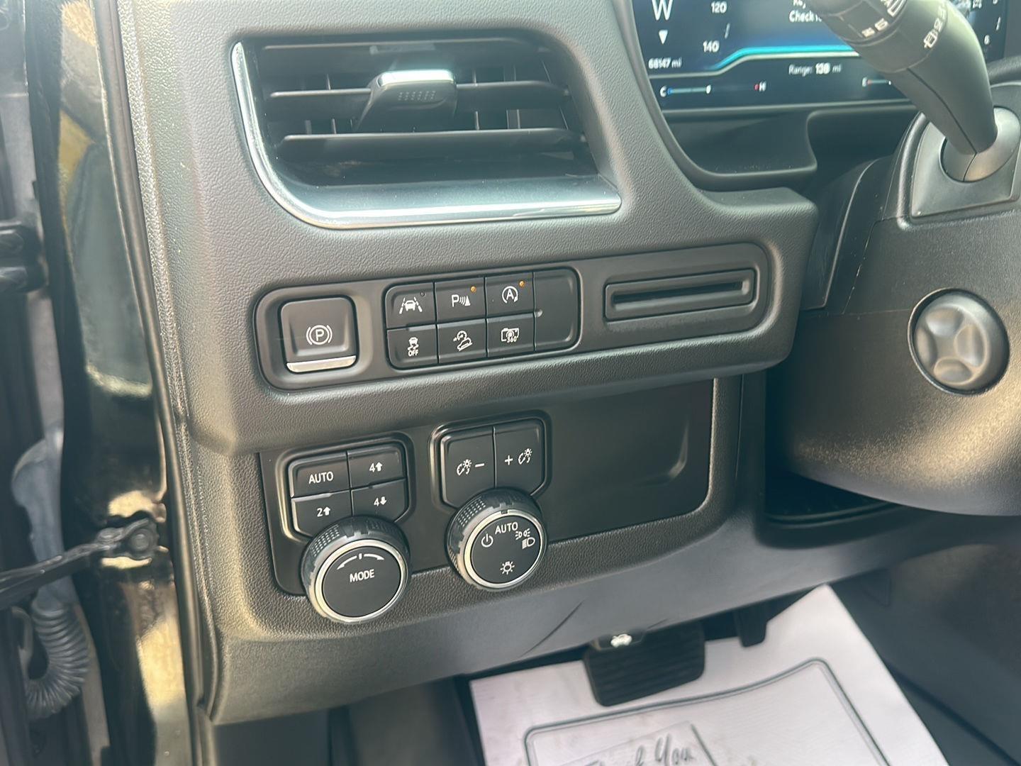 Chevrolet Suburban Z71 2023