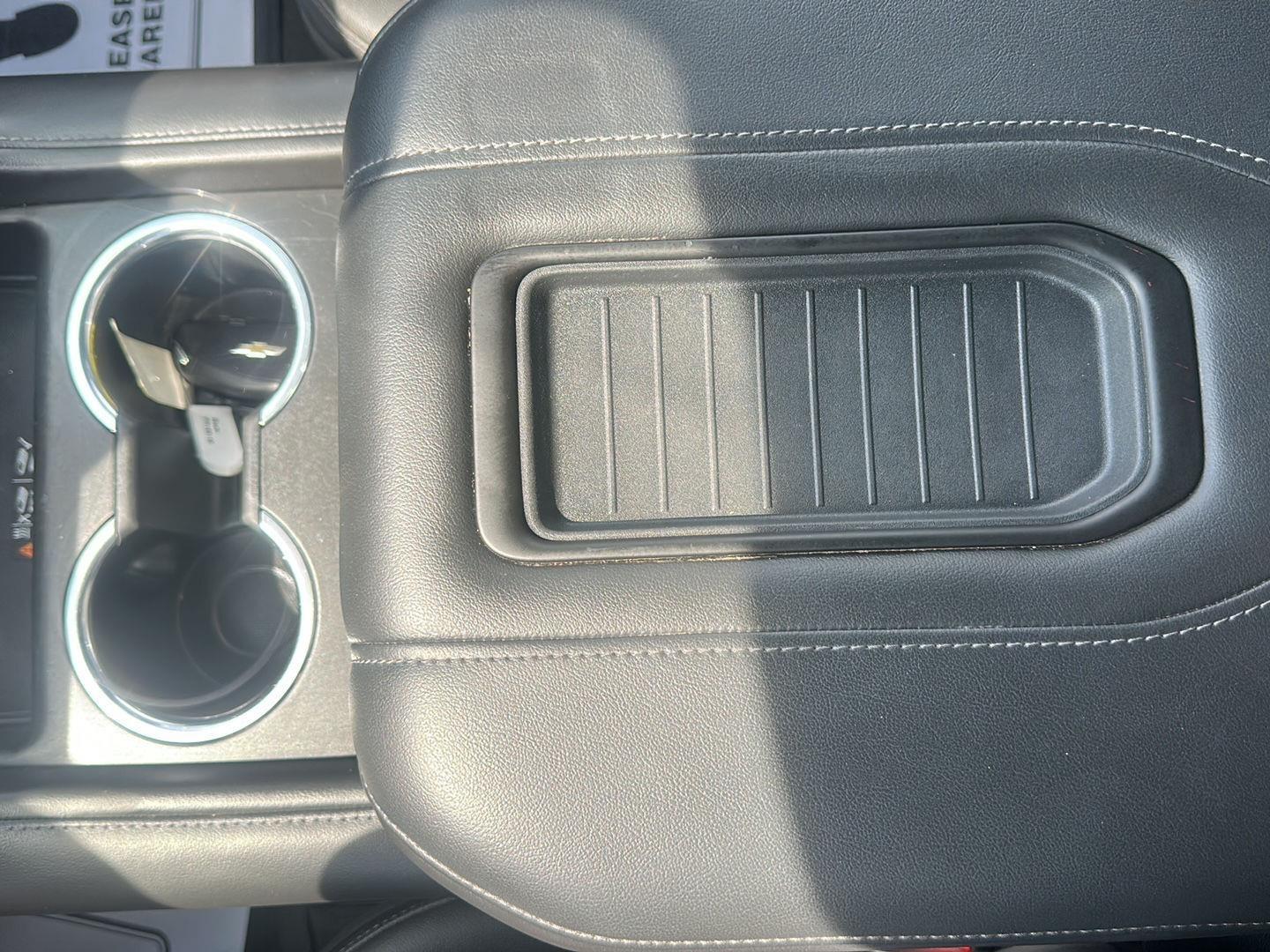 Chevrolet Suburban Z71 2023