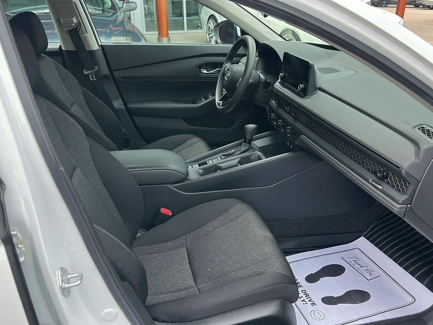 Honda Accord LX 2024