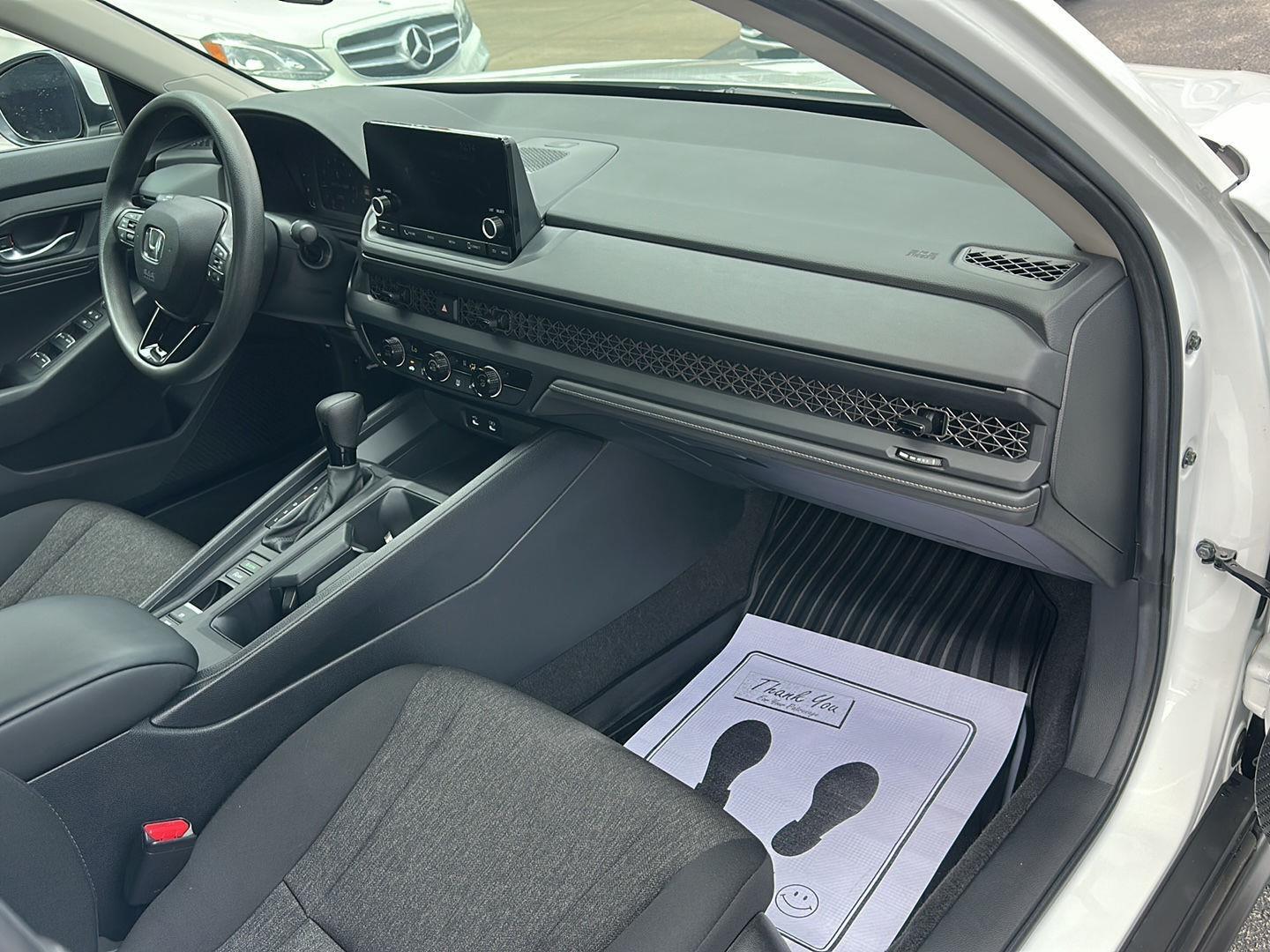 Honda Accord LX 2024