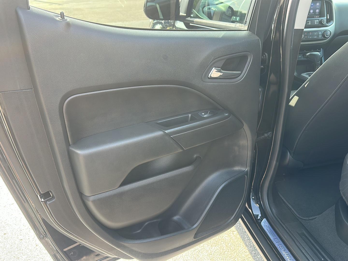 Chevrolet Colorado LT Crew Cab Long Box 4WD 2021