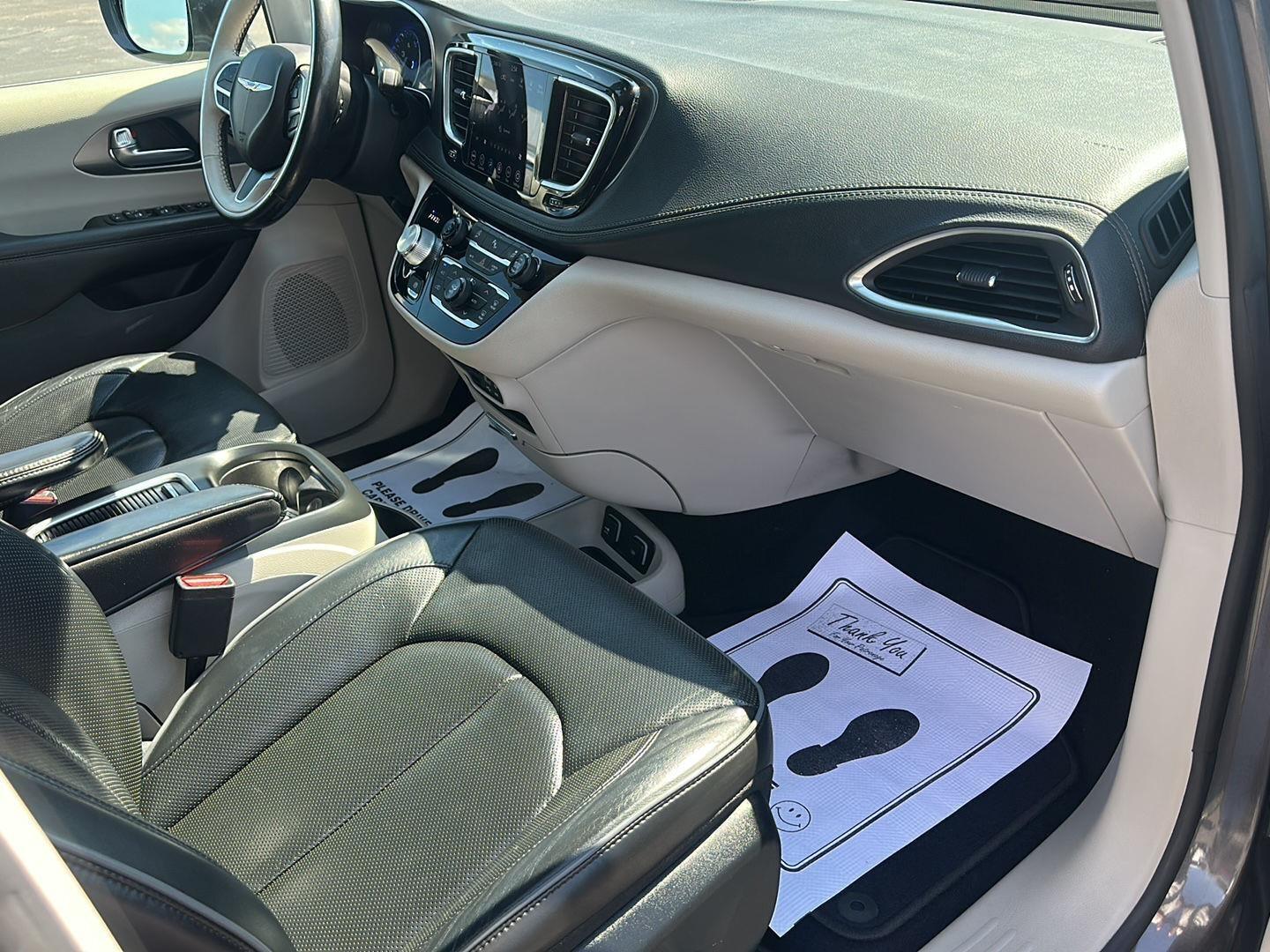 Chrysler Pacifica Limited 2019