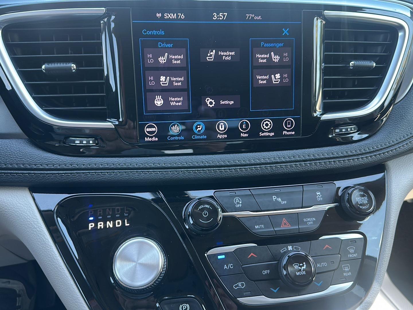 Chrysler Pacifica Limited 2019