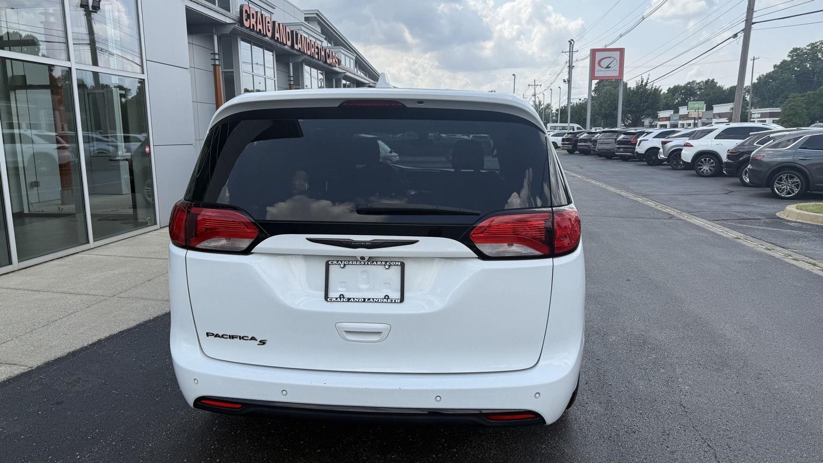 Chrysler Pacifica Touring Plus 2018