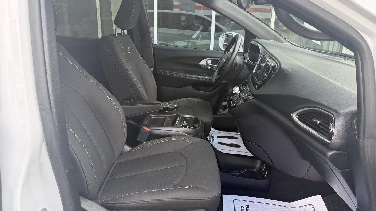 Chrysler Pacifica Touring Plus 2018