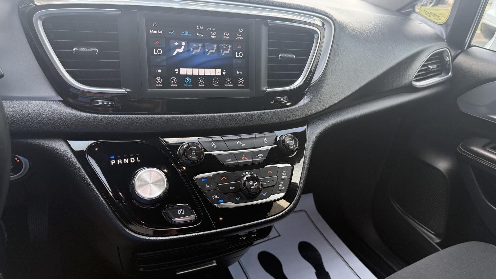 Chrysler Pacifica Touring Plus 2018
