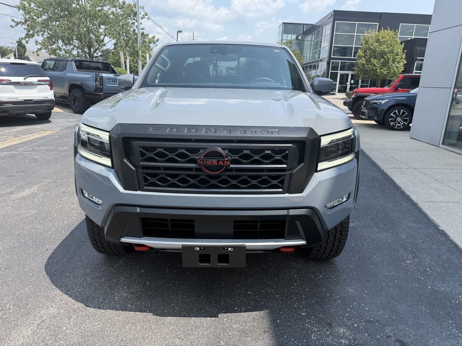 Nissan Frontier PRO-4X Crew Cab 4WD 2024