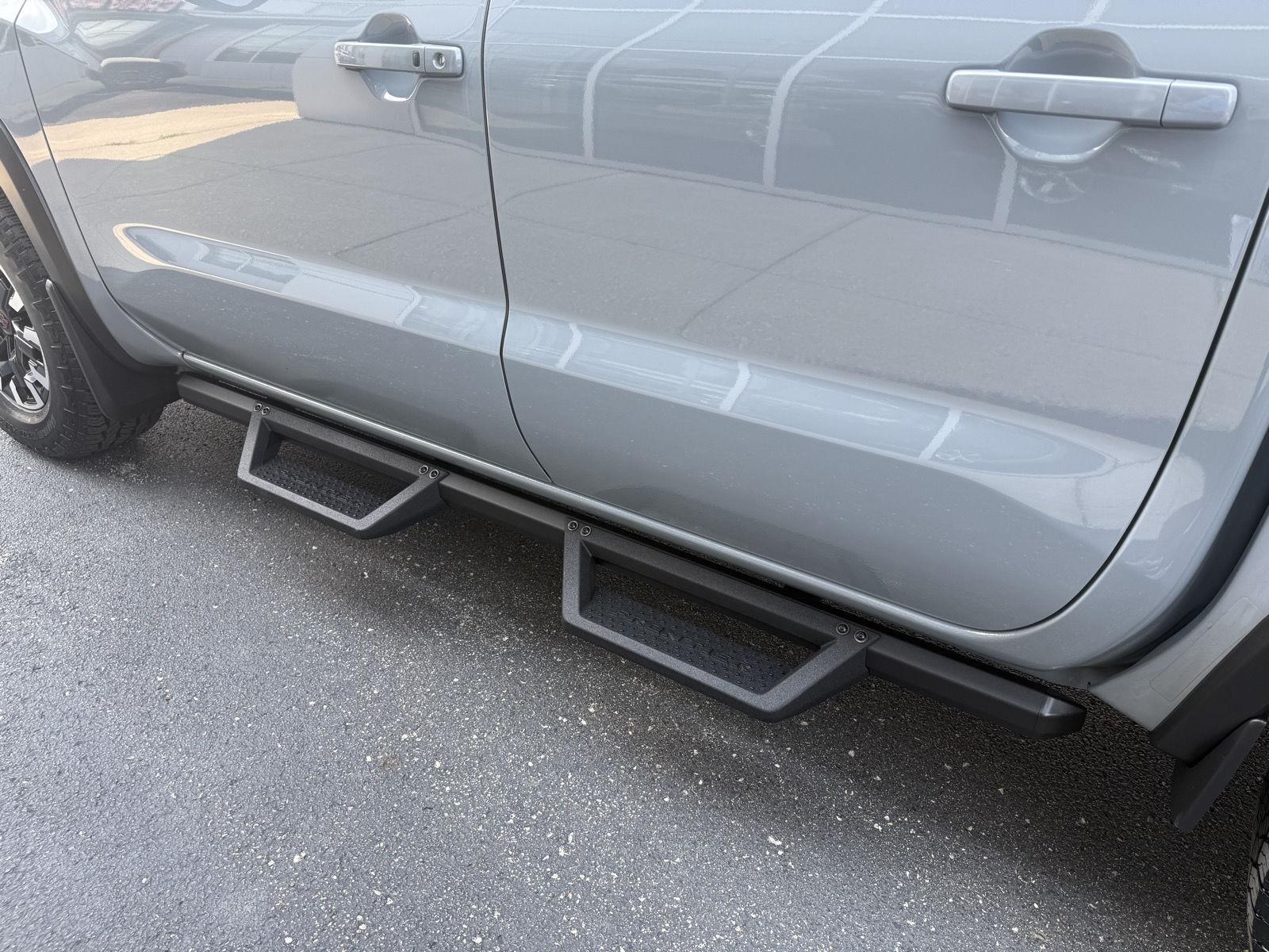 Nissan Frontier PRO-4X Crew Cab 4WD 2024