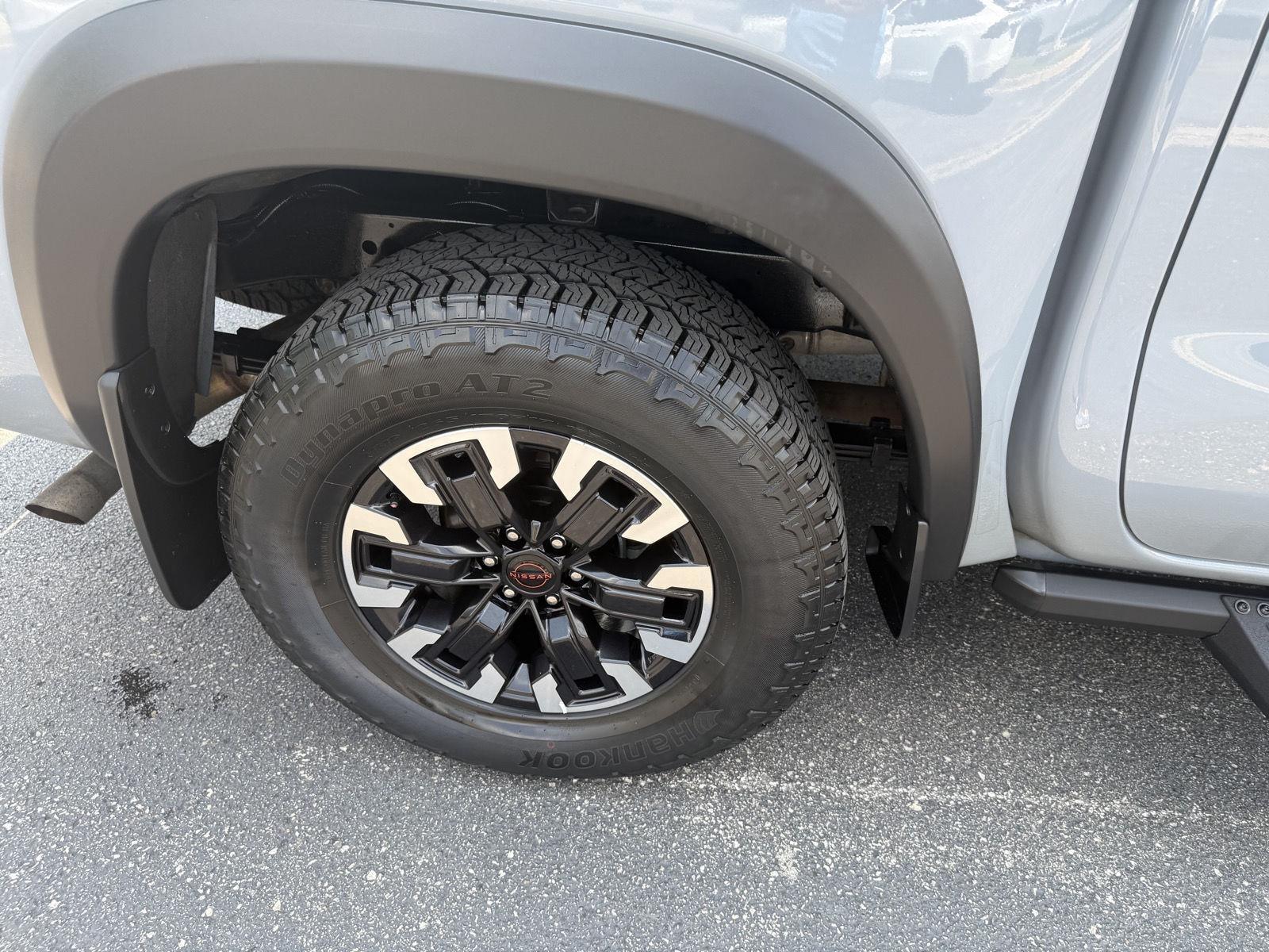 Nissan Frontier PRO-4X Crew Cab 4WD 2024