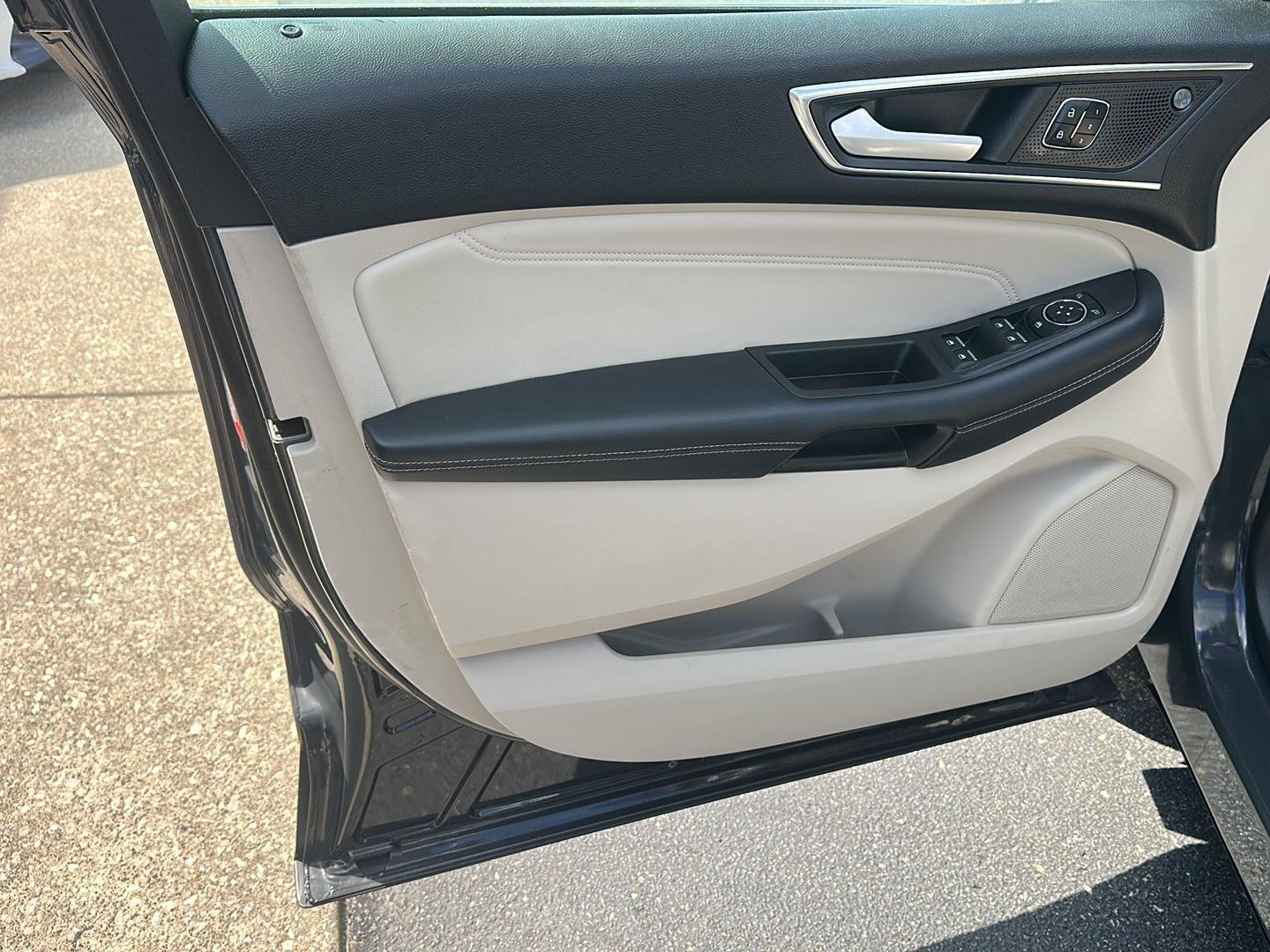 Ford Edge Titanium 2021