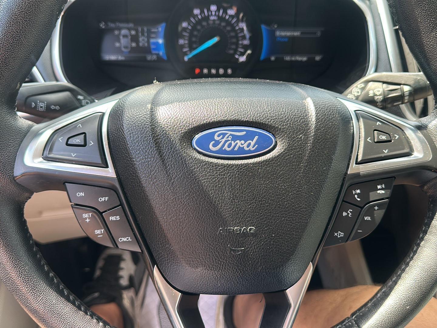 Ford Edge Titanium 2021