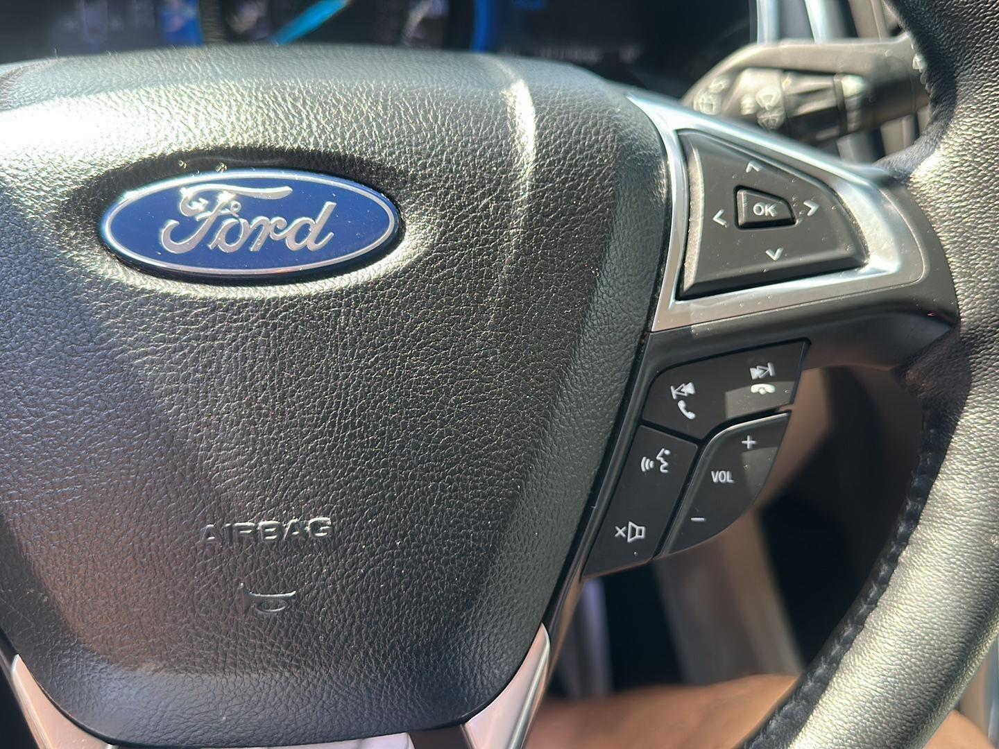 Ford Edge Titanium 2021