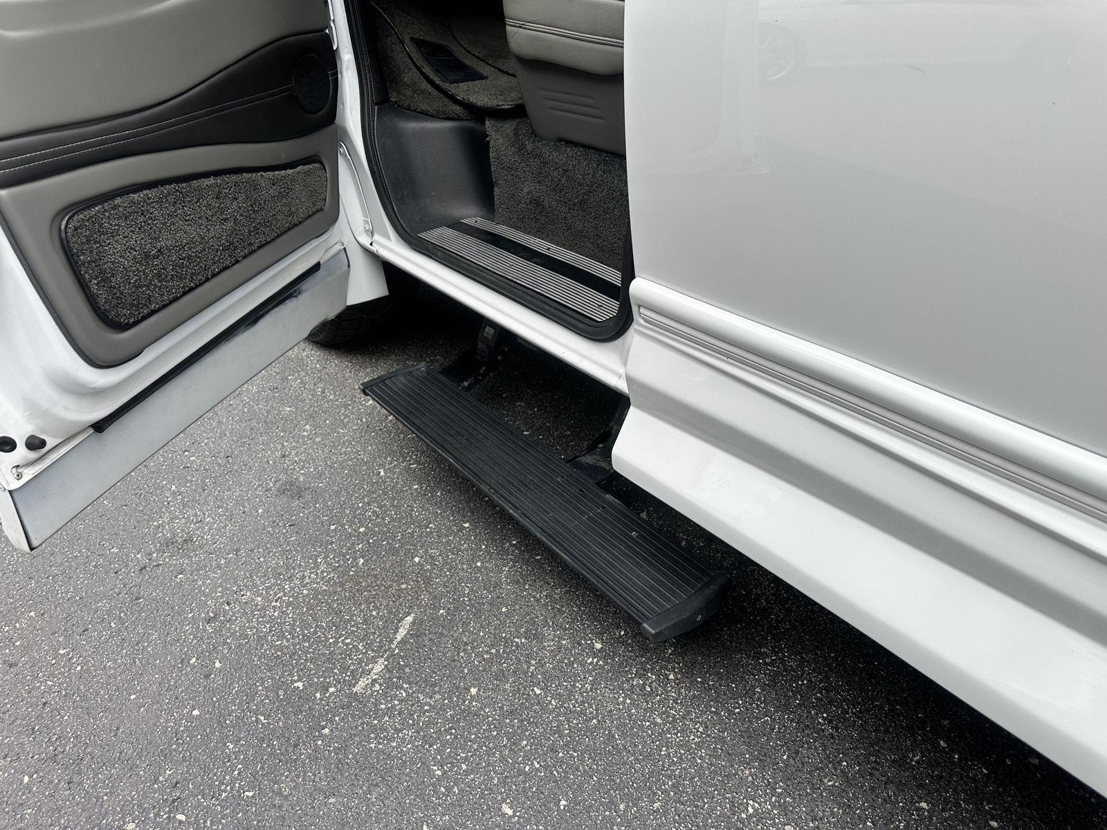 GMC Savana G2500 Cargo 2016