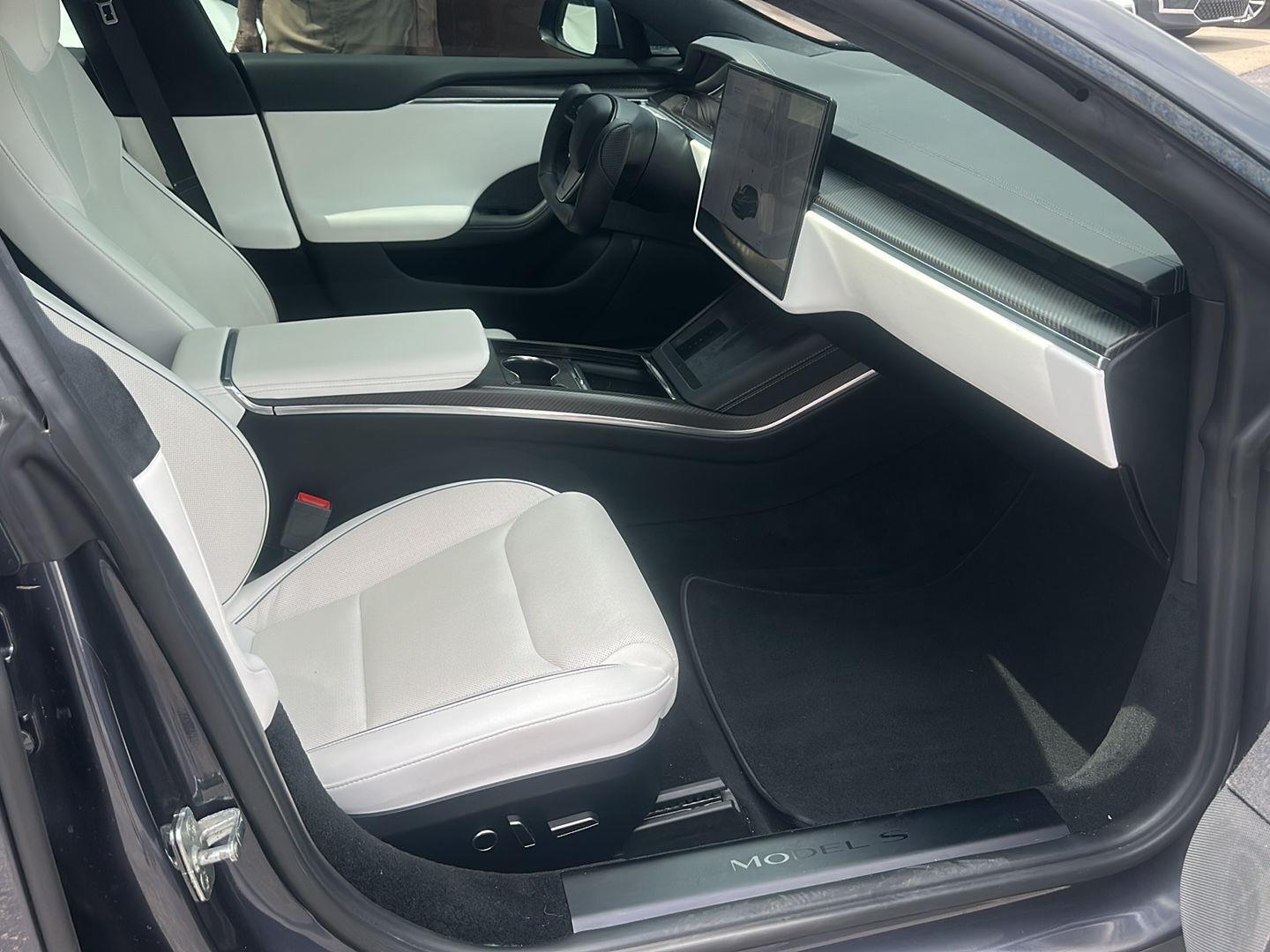 Tesla Model S Long Range 2021