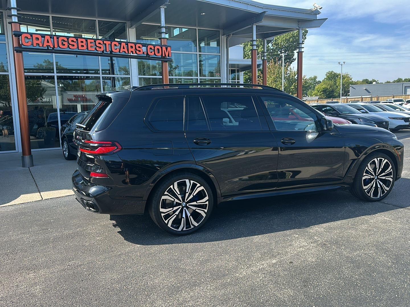 BMW X7 M60i 2024