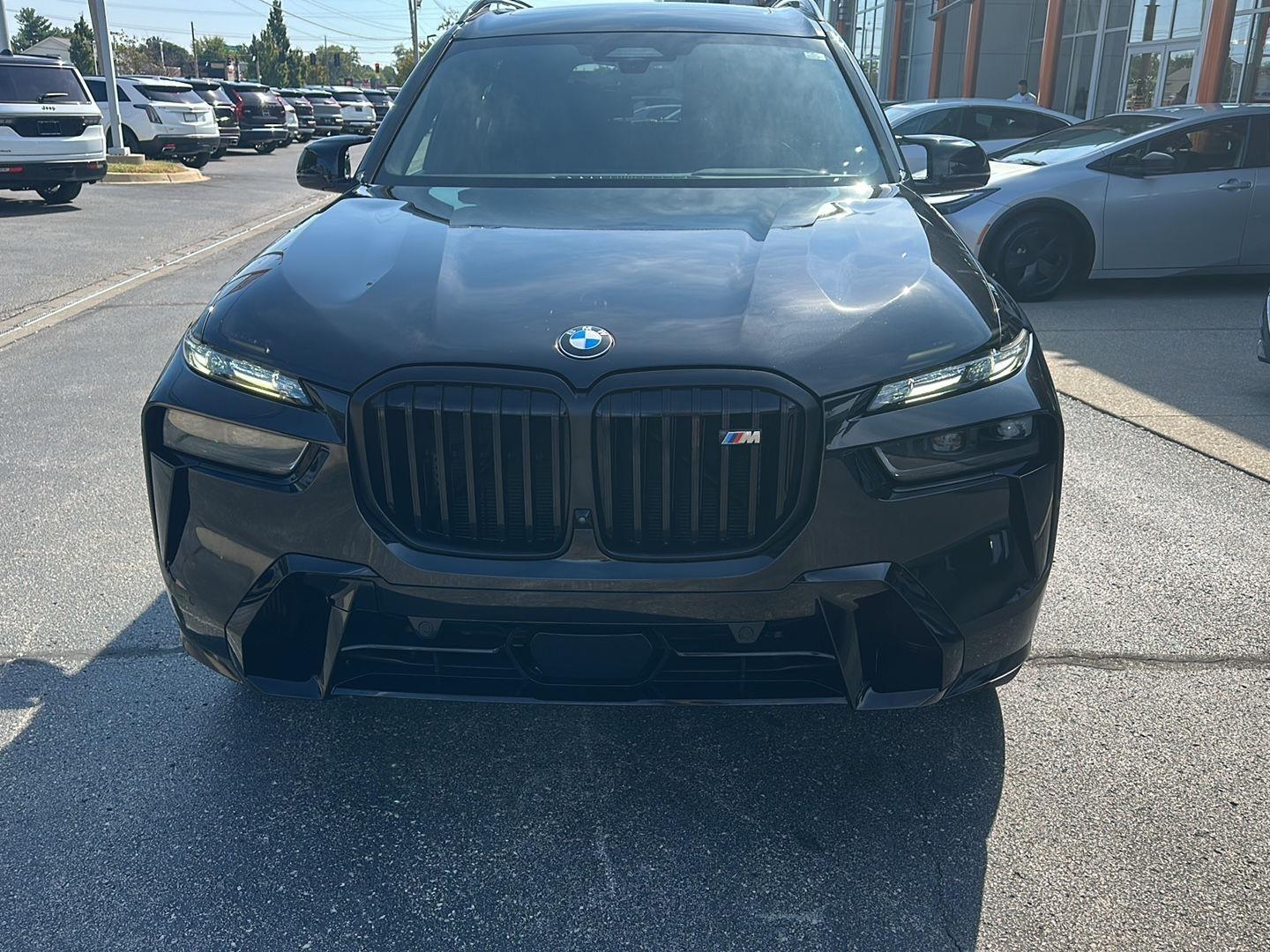 BMW X7 M60i 2024