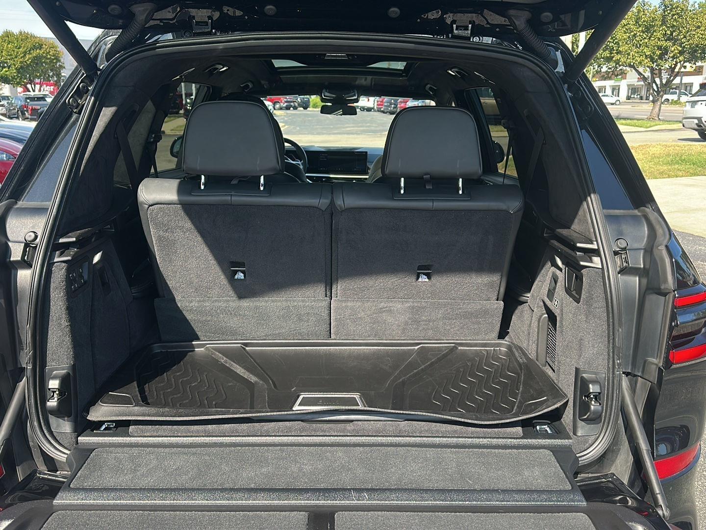 BMW X7 M60i 2024