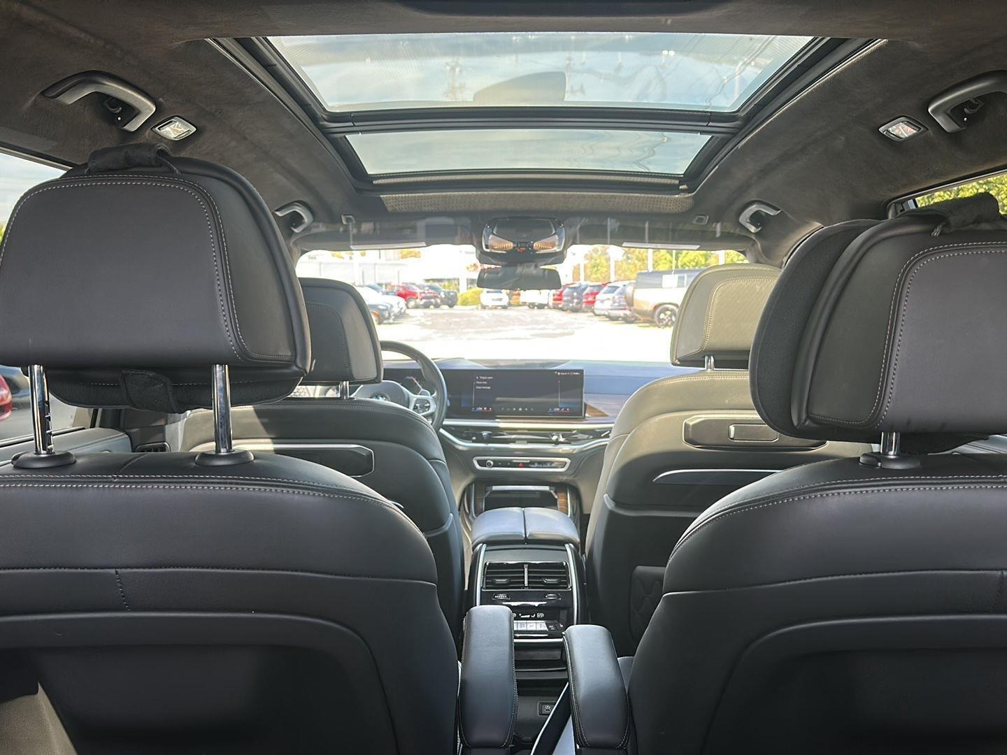 BMW X7 M60i 2024