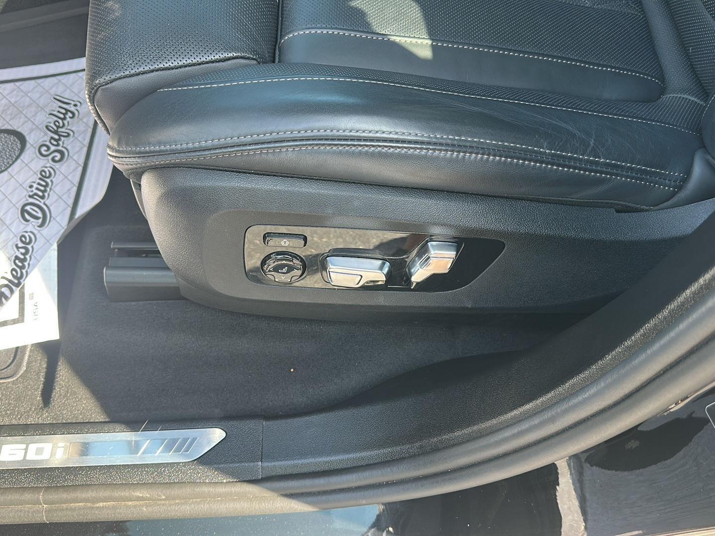 BMW X7 M60i 2024
