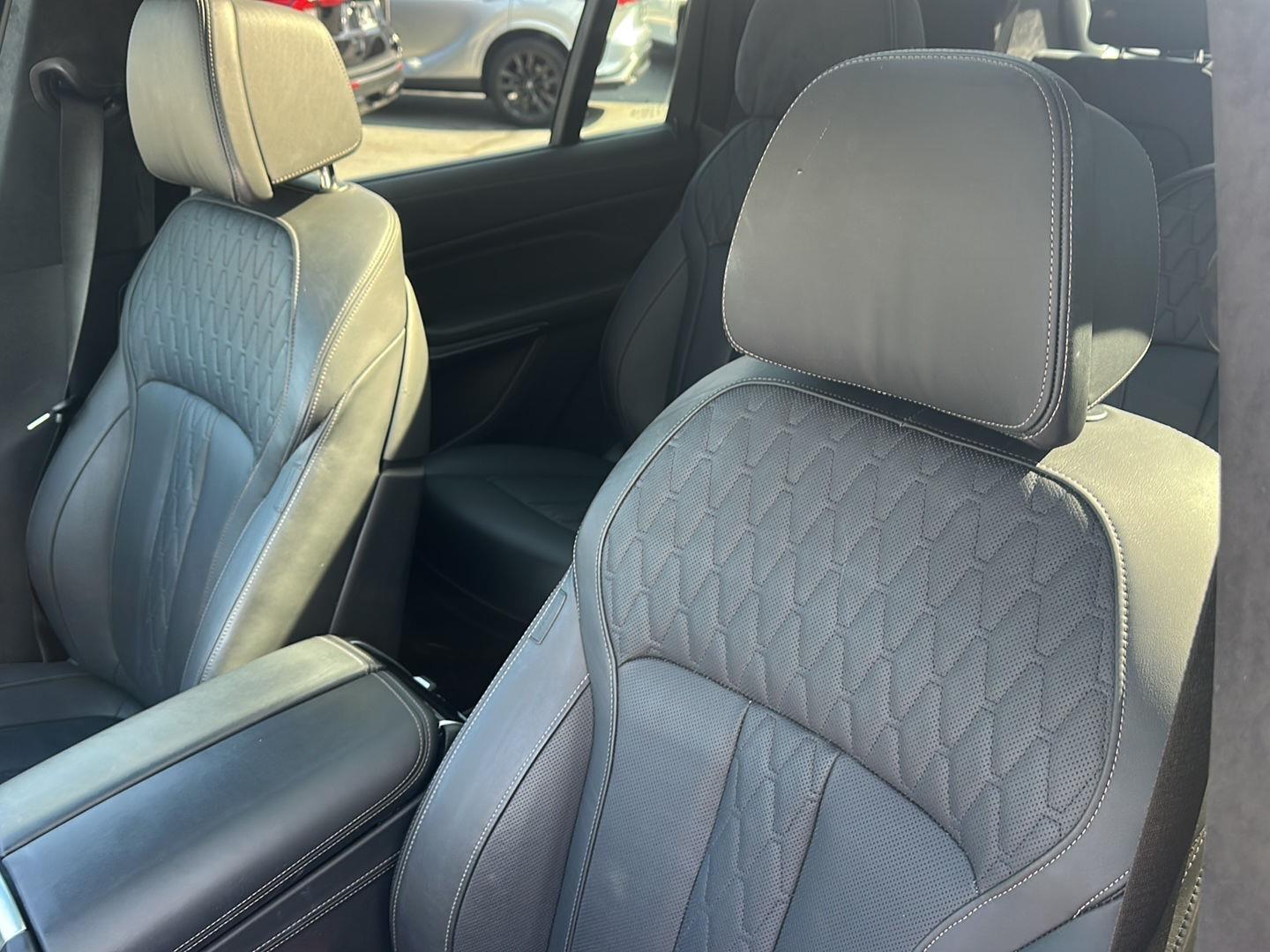 BMW X7 M60i 2024