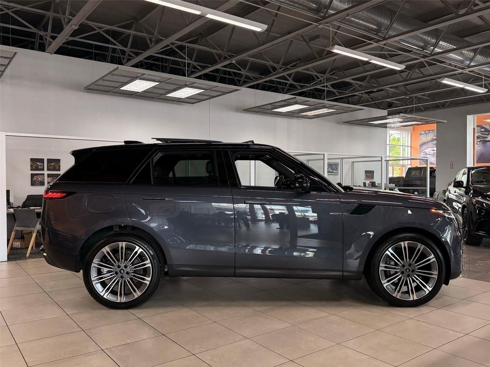 Land Rover Range Rover Sport P400 Dynamic 2025