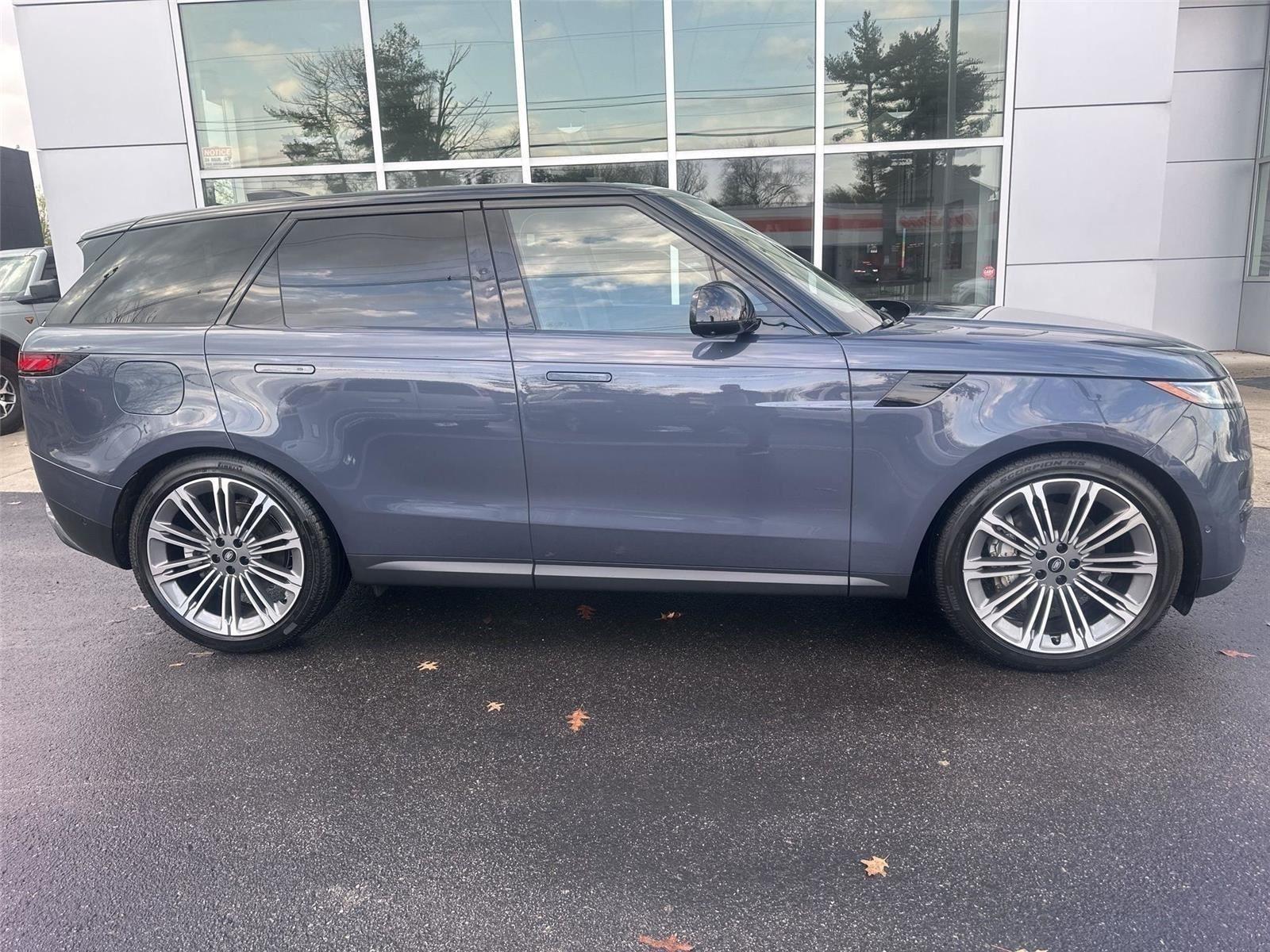 Land Rover Range Rover Sport P400 Dynamic 2025