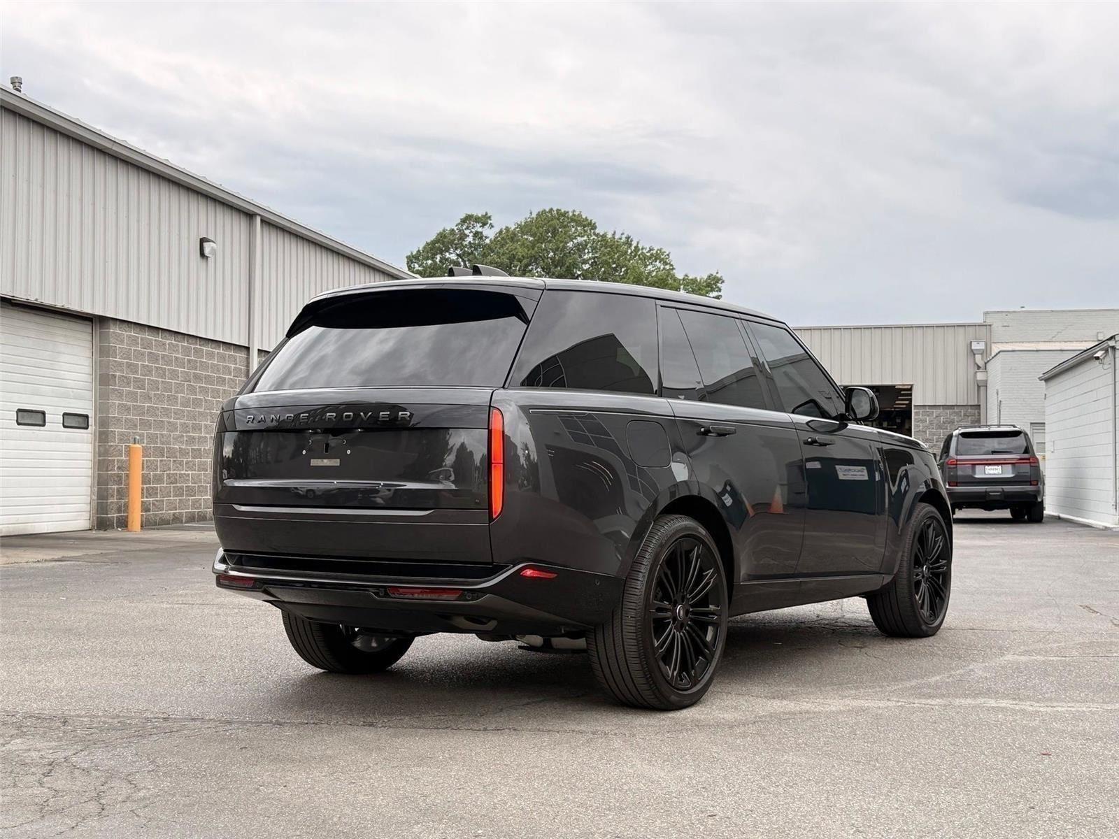 Land Rover Range Rover SE SWB 5 2025