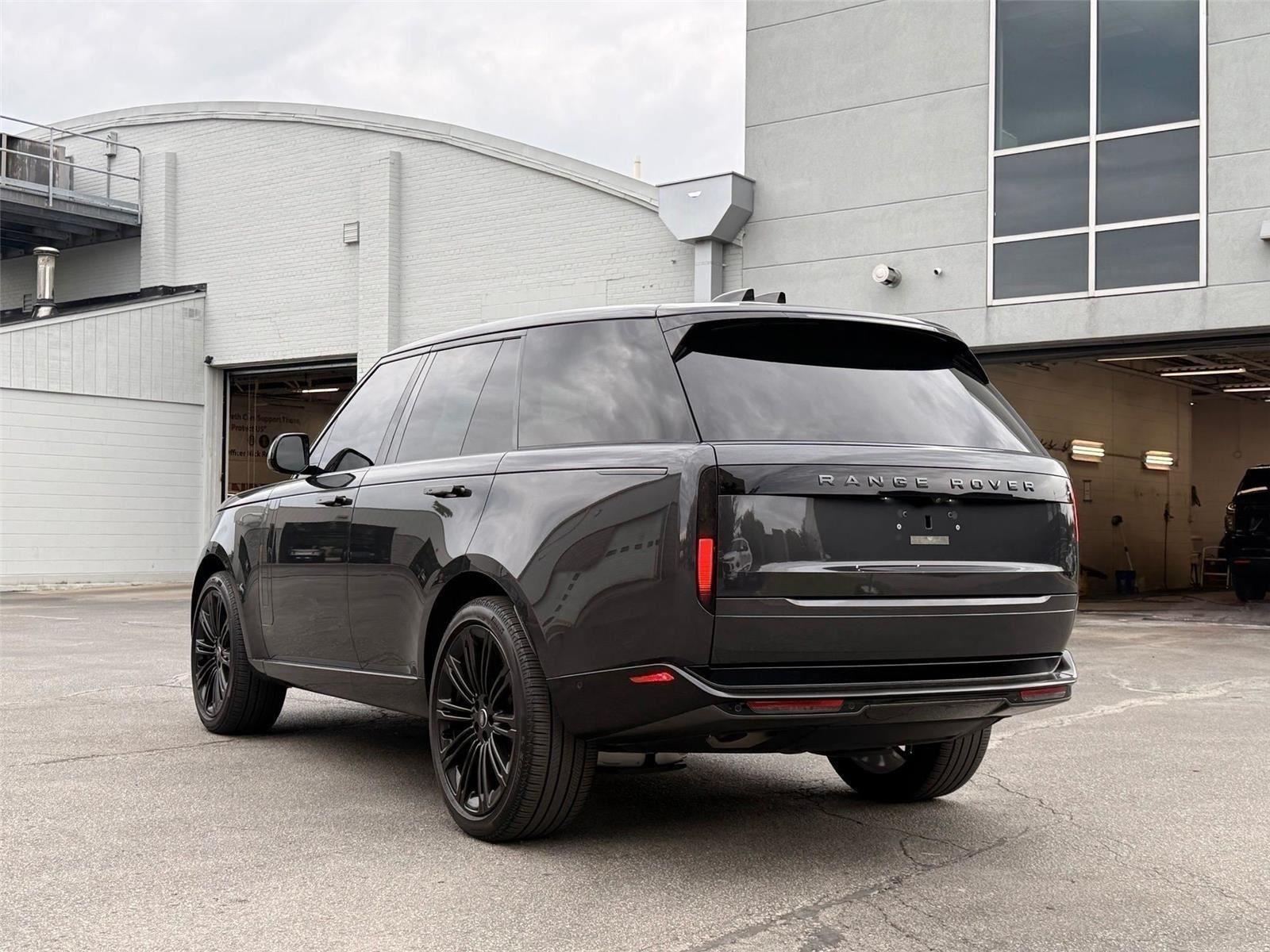 Land Rover Range Rover SE SWB 5 2025