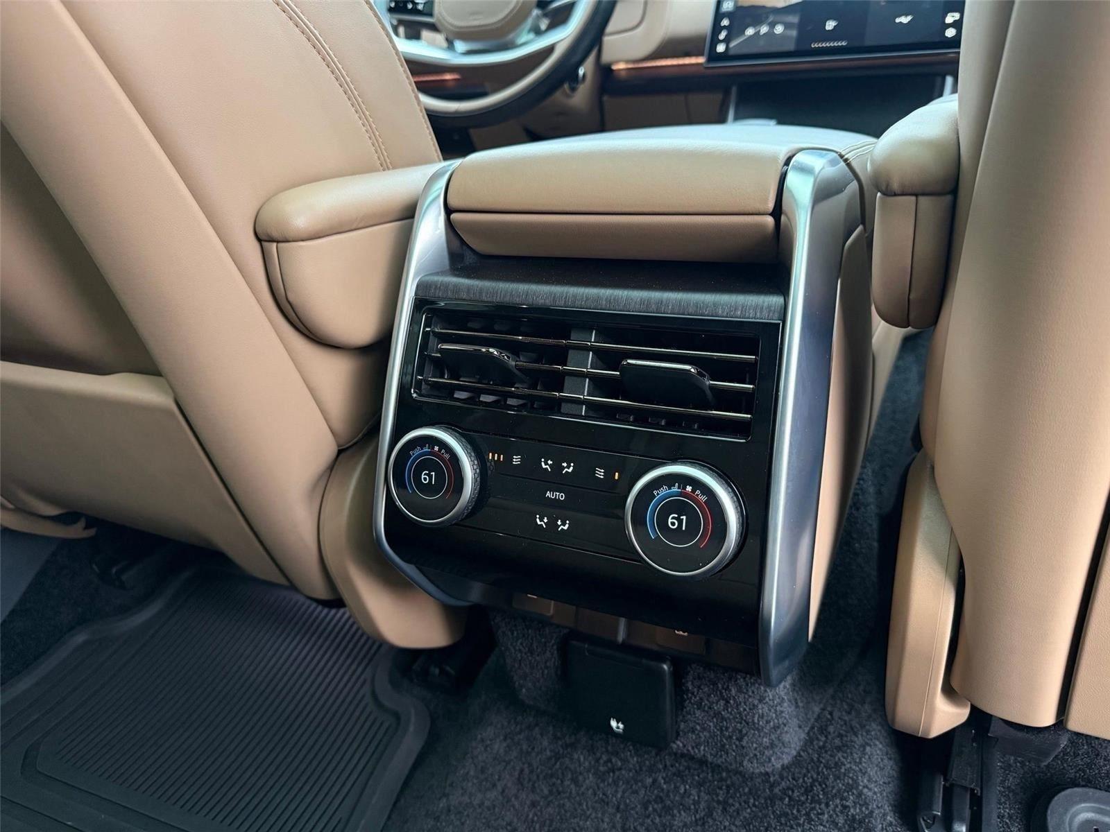 Land Rover Range Rover SE SWB 5 2025