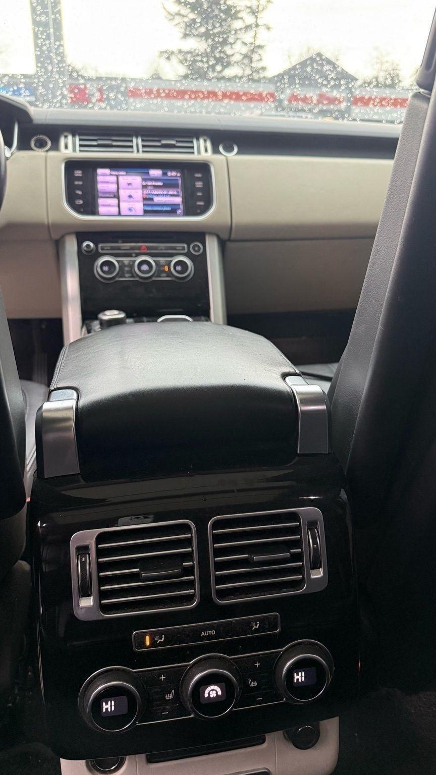 Land Rover Range Rover HSE 2013