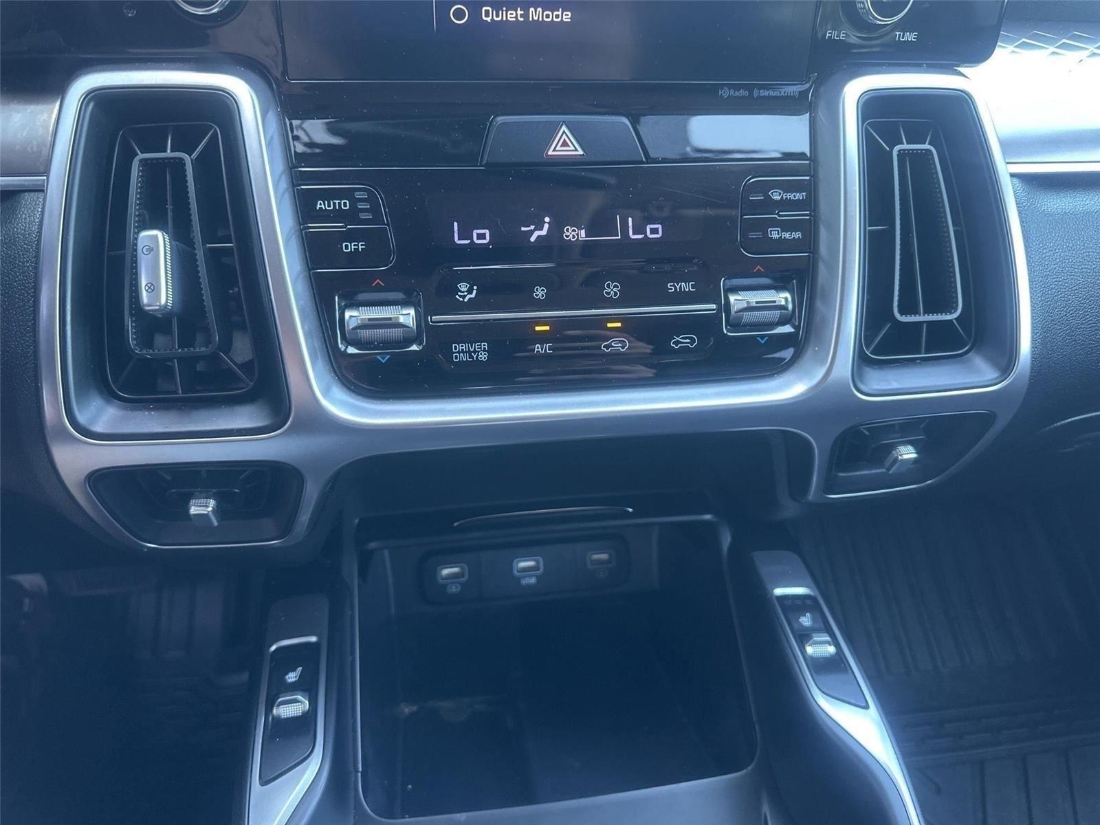Kia Sorento Hybrid S 2021