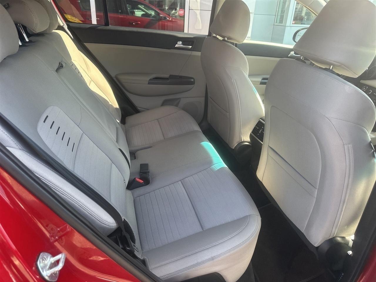 Kia Sportage LX FWD 2022