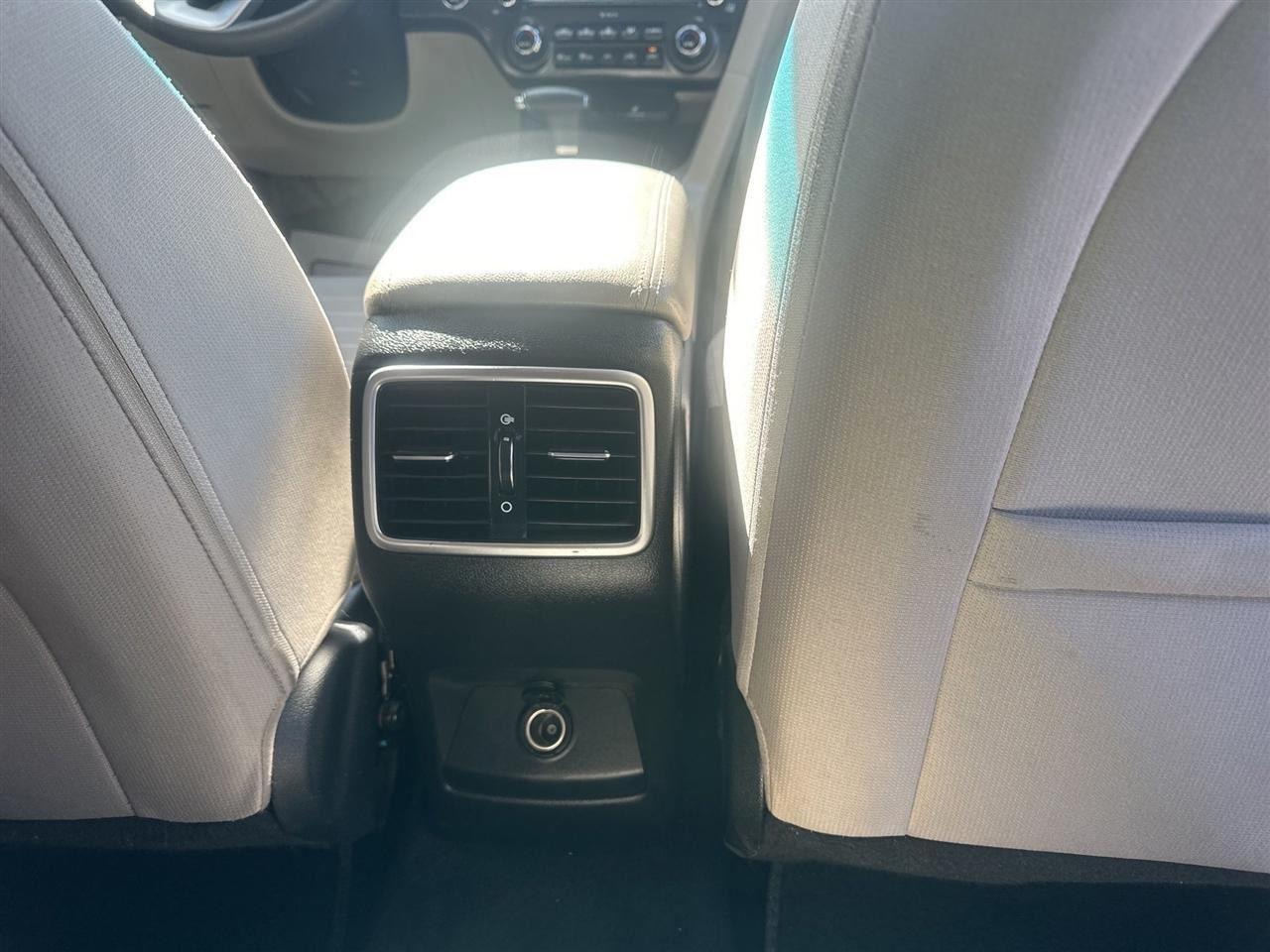 Kia Sportage LX FWD 2022